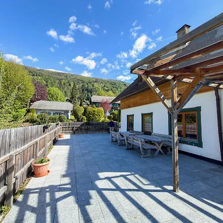 Chalet-apartment Alpenresidenz アパート *