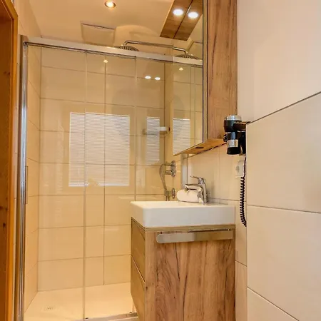 Chalet-apartment Alpenresidenz アパート *