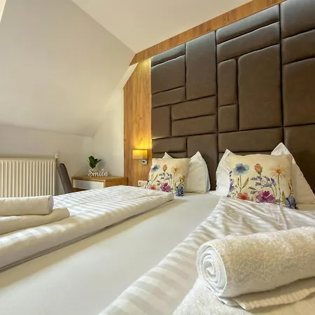 Chalet-apartment Alpenresidenz Διαμέρισμα Sankt Michael im Lungau