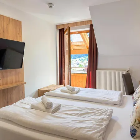 Chalet-apartment Alpenresidenz アパート